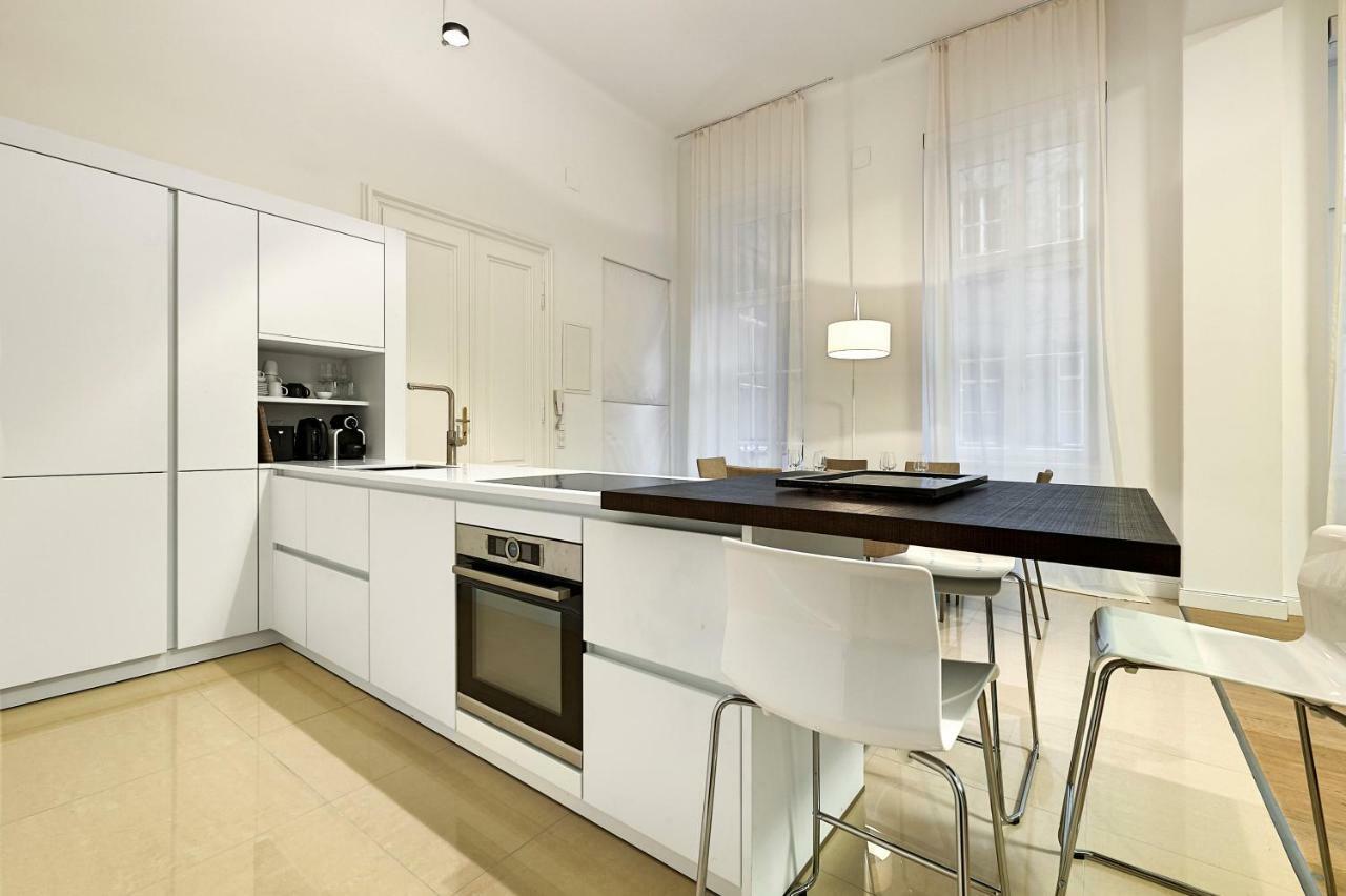 Central Luxury Apartment ウィーン エクステリア 写真